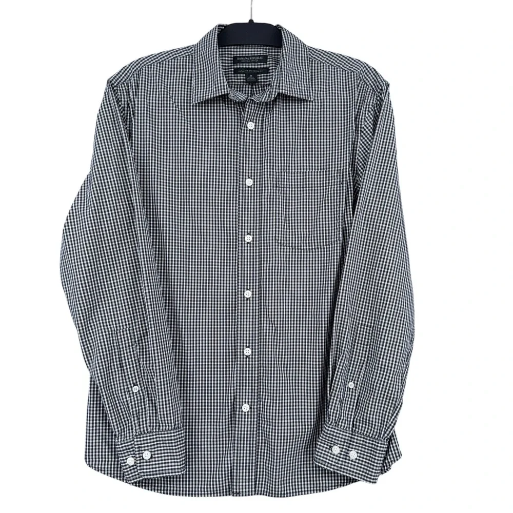Banana Republic Button Down Shirt Mens M 100% Organic Cotton Black White Gingham